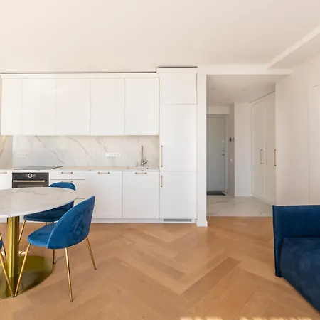 The Zen Den In Uzupis Appartement