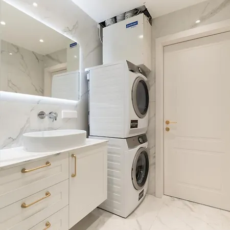 The Zen Den In Uzupis * Вильнюс